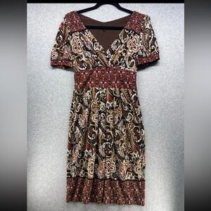 Elegant Paisley Midi Dress in Brown and Cream
